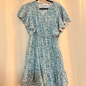 Green Daisy Print Dress – Short, With Pockets, Spring Ready